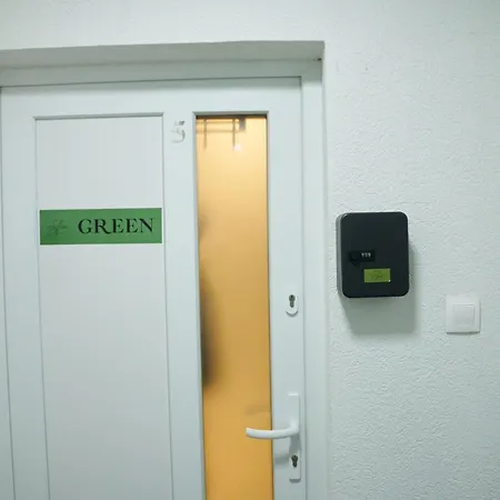 Daire Sunlight - Exclusive